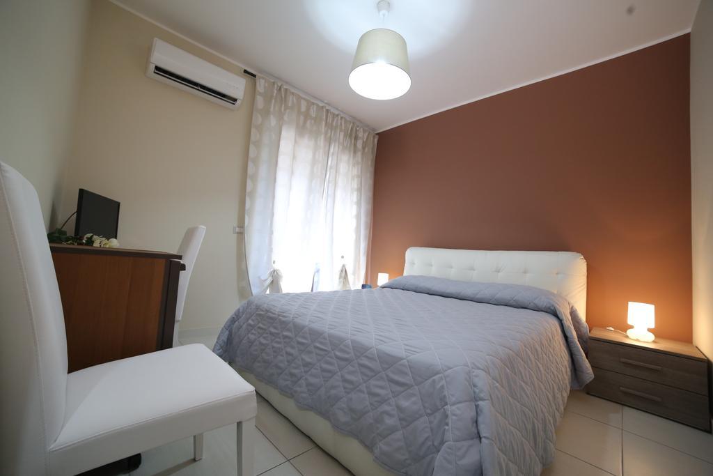 آتْشّي كاستيلّو B&B Ciclopi المظهر الخارجي الصورة